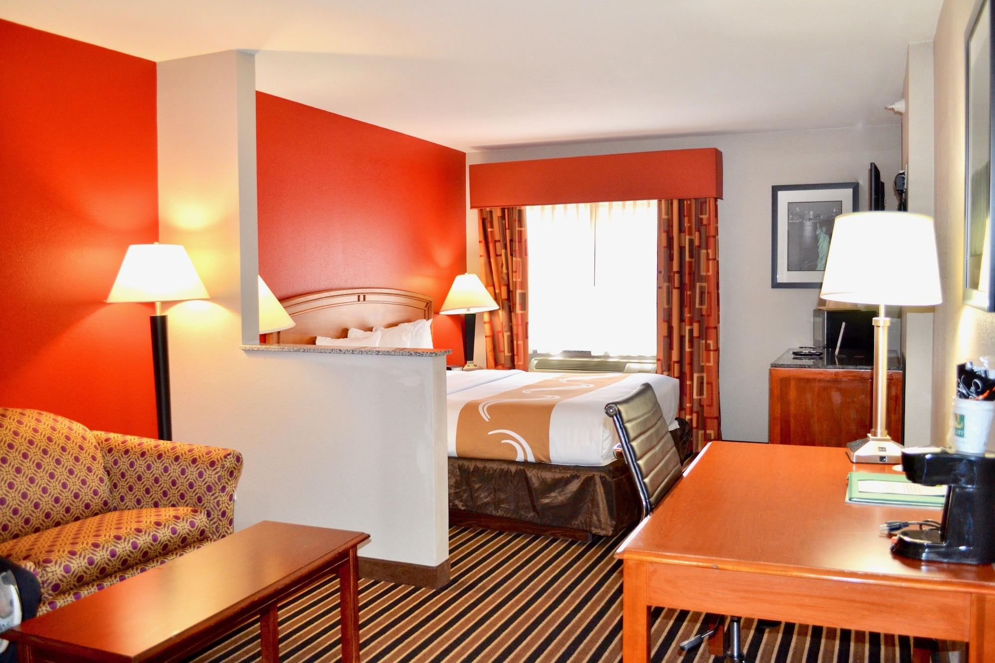 Quality Suites I-44 Tulsa Dış mekan fotoğraf
