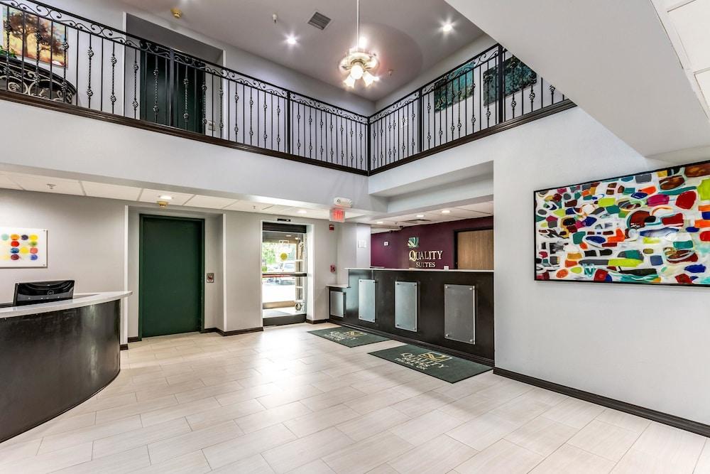 Quality Suites I-44 Tulsa Dış mekan fotoğraf